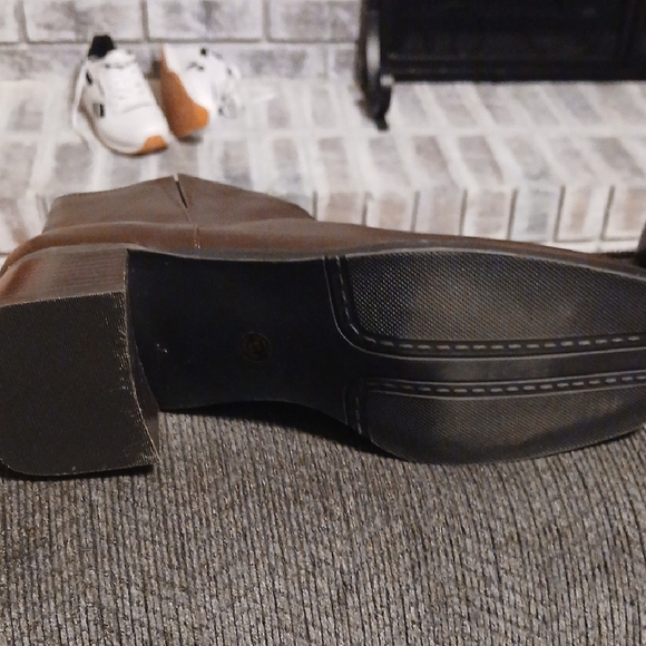 St. John's Bay Dark Brown Ankle Boots - Picture 3 of 10